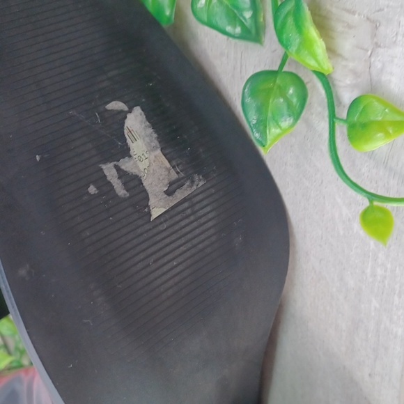 Steve Madden Rolfe Block Heel Bootie NWOB - Picture 6 of 8